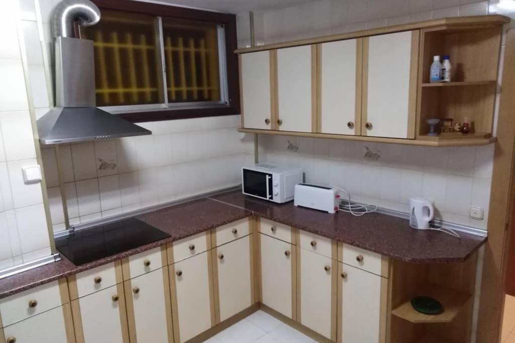 Family Apartment Near Of Beach Бенидорм Екстериор снимка