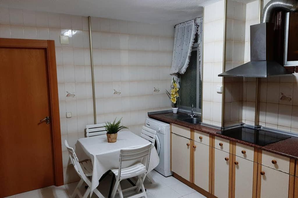 Family Apartment Near Of Beach Бенидорм Екстериор снимка